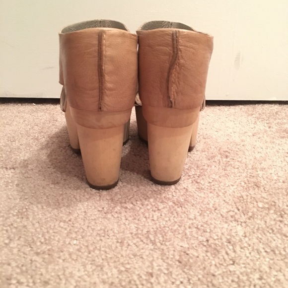 Koolaburra Platform shoes - Picture 4 of 8